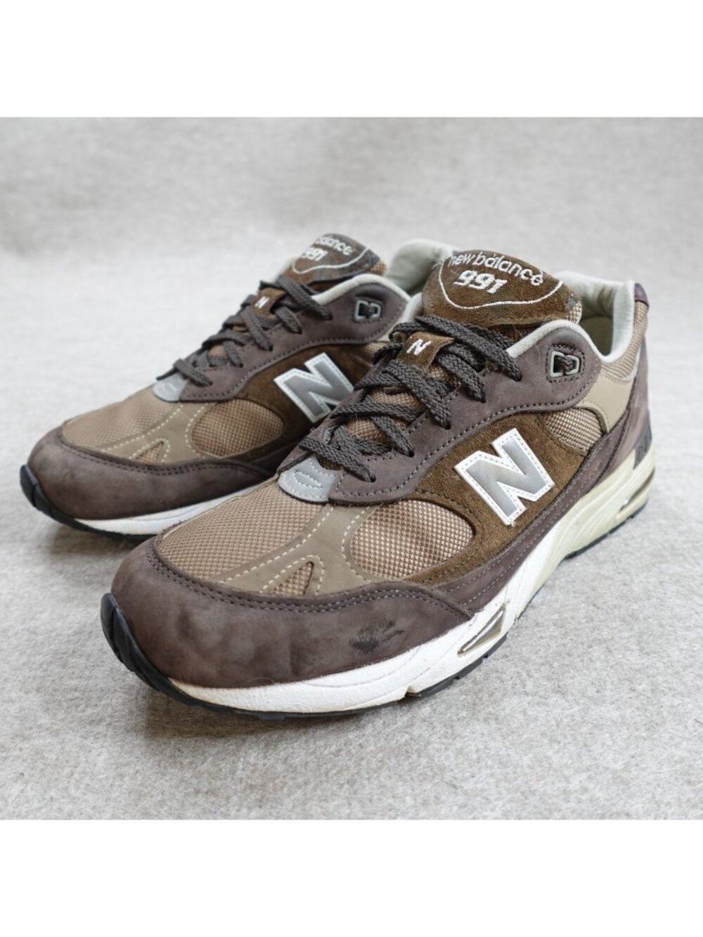 New Balance Mens Sneakers 10.5 Brown 991 Suede Made in England